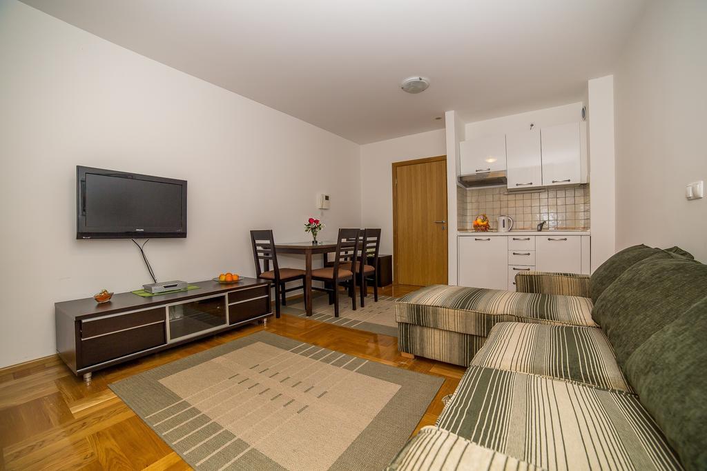 Apartments Kristina Makarska Extérieur photo