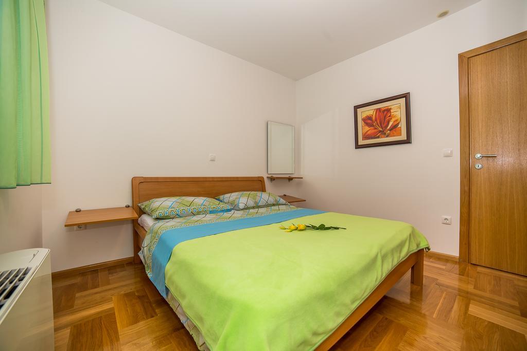 Apartments Kristina Makarska Extérieur photo