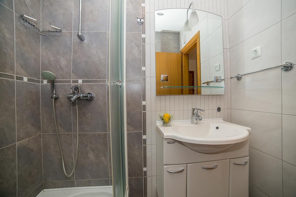 Apartments Kristina Makarska Extérieur photo