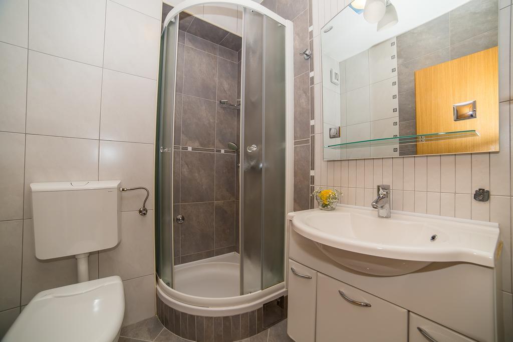 Apartments Kristina Makarska Extérieur photo