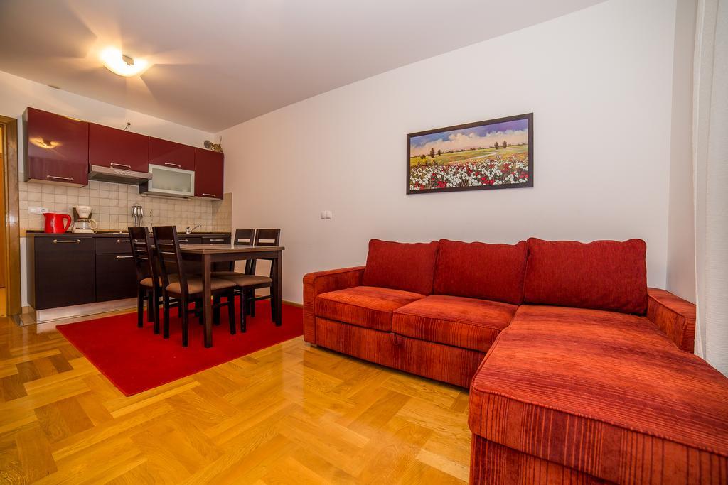 Apartments Kristina Makarska Extérieur photo