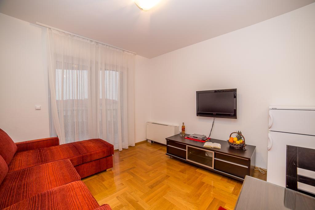 Apartments Kristina Makarska Chambre photo